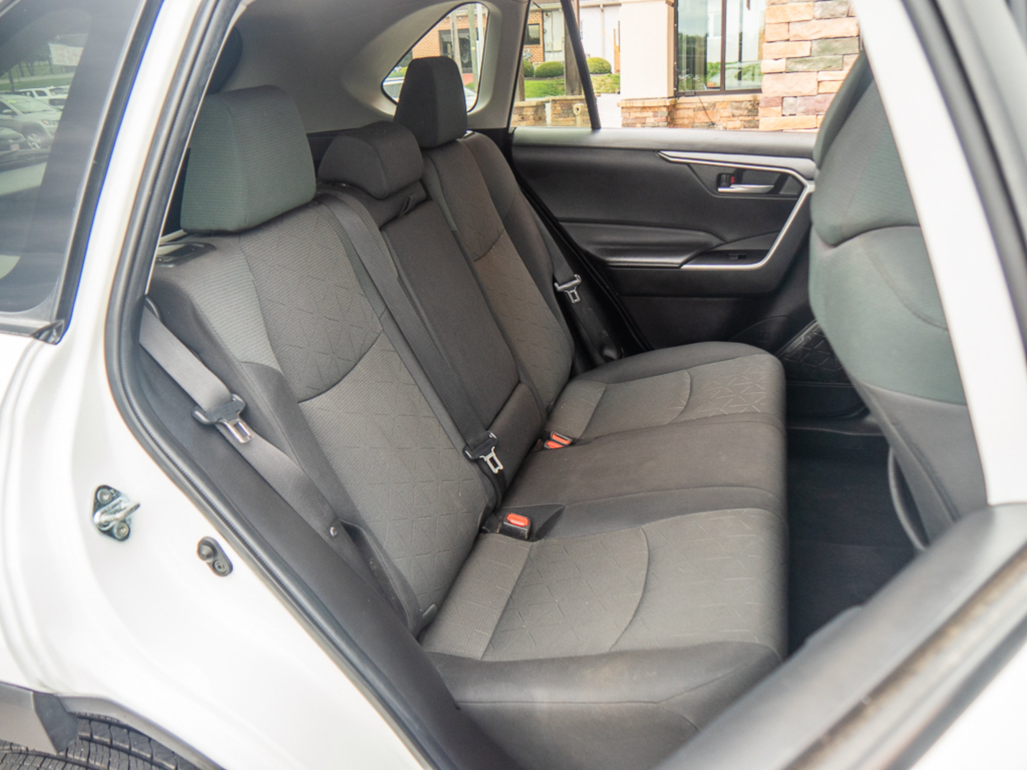 Used 2023 Toyota RAV4 XLE AWD/4WD image 19