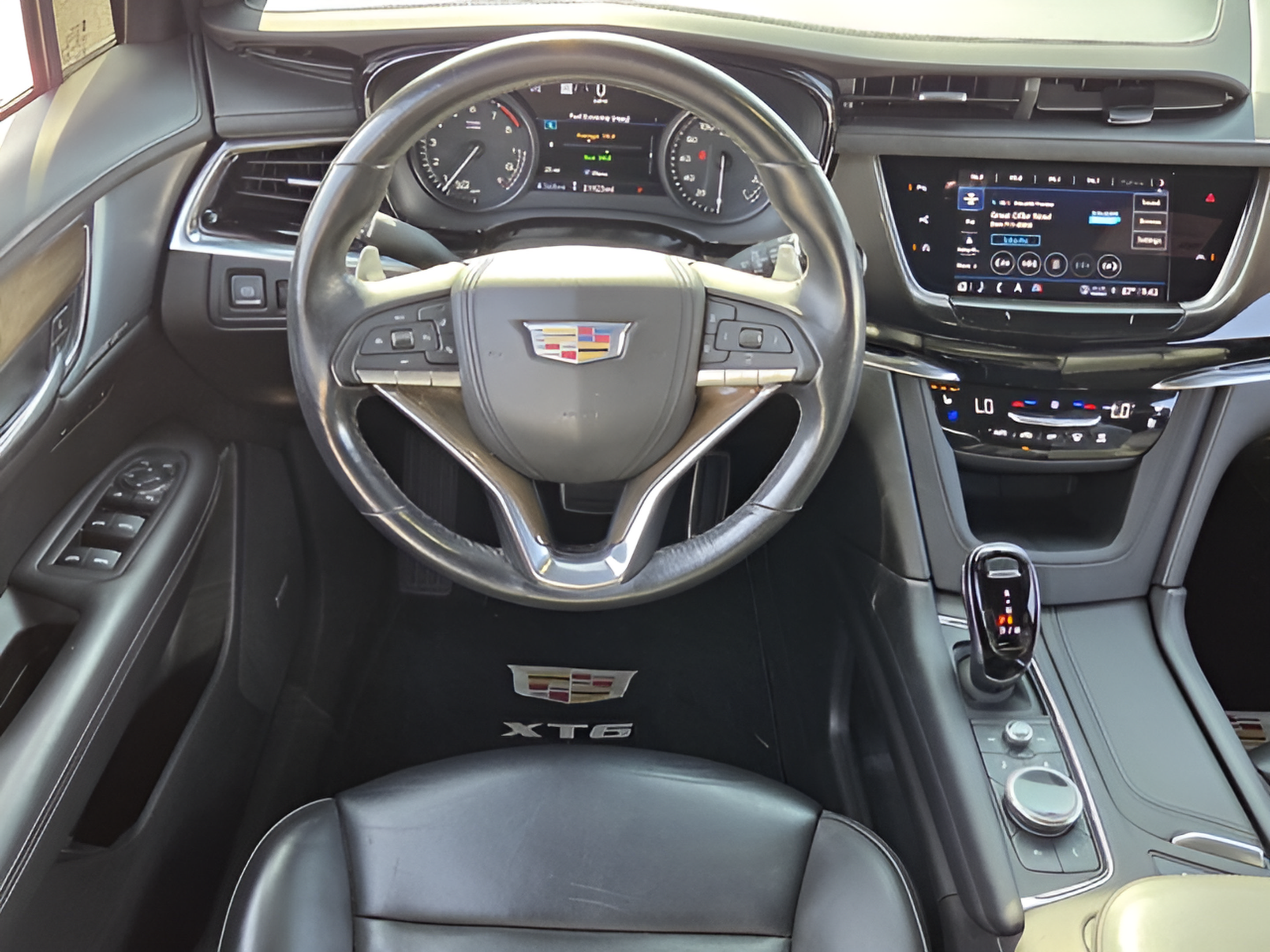 Used 2023 Cadillac XT6 Sport w/ Platinum Package AWD/4WD image 11