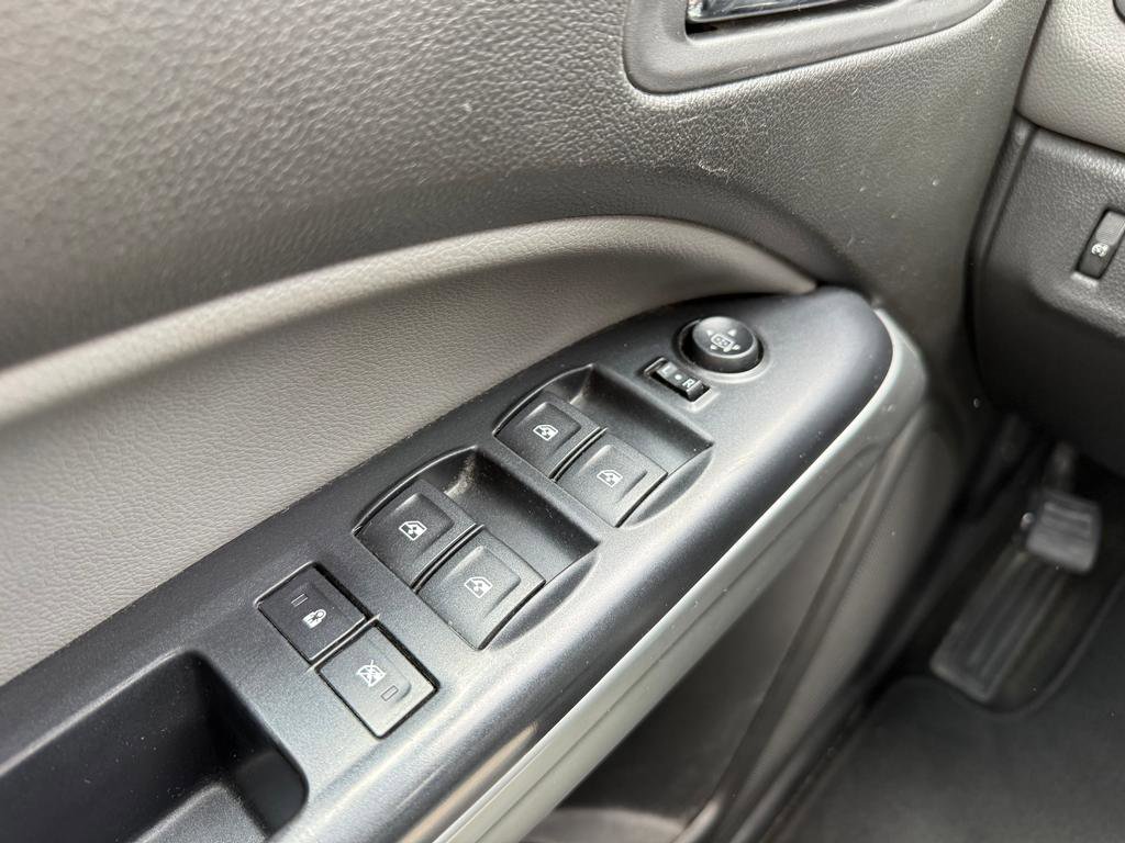 Used 2015 Chevrolet Colorado LT RWD image 16