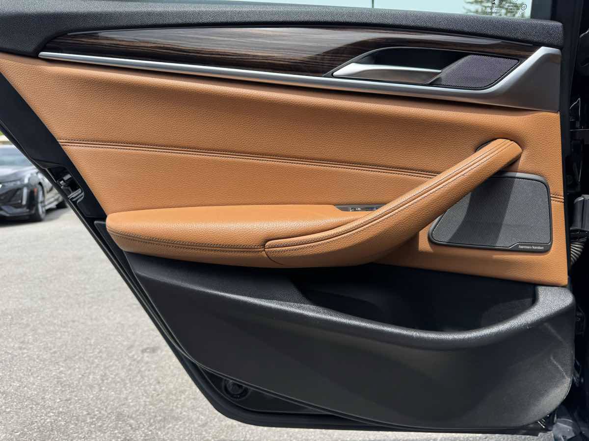 Used 2019 BMW 530i xDrive w/ Luxury Package AWD/4WD image 48