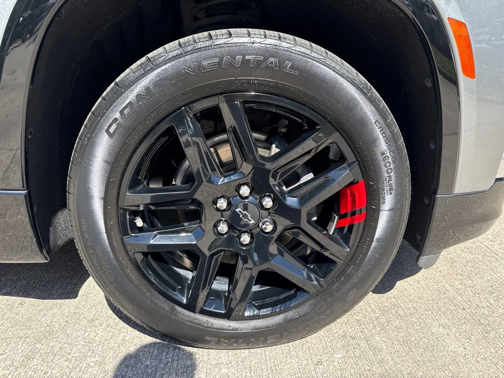 Used 2023 Chevrolet Traverse Premier w/ Redline Edition FWD image 52