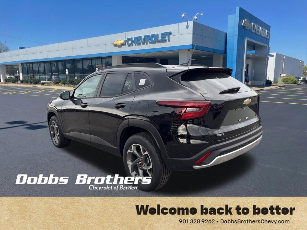 New 2026 Chevrolet Trax LT w/ LT Convenience Package FWD image 6