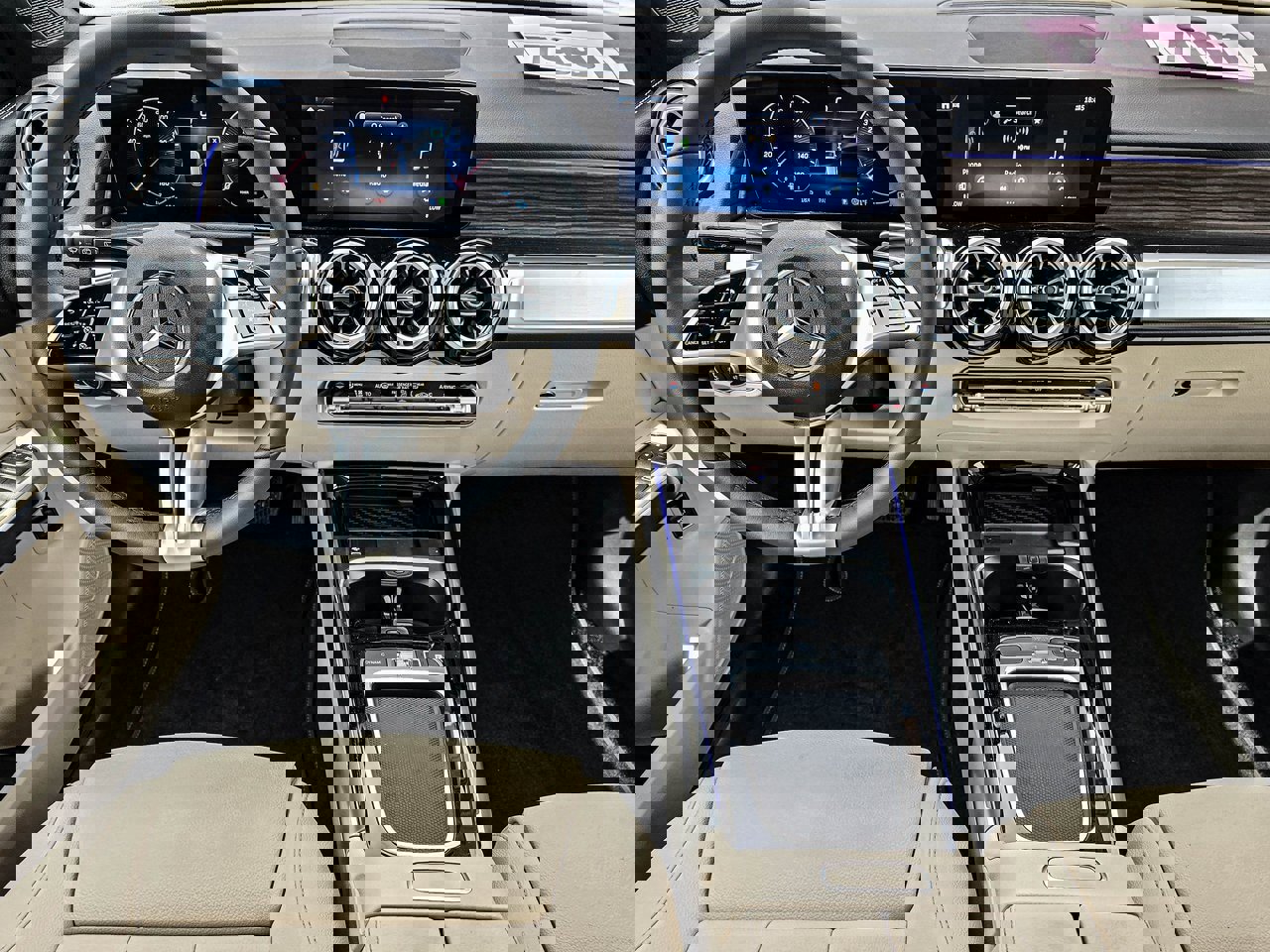 New 2026 Mercedes-Benz GLB 250 4MATIC image 33