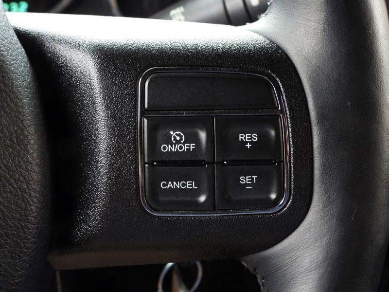 Used 2013 Jeep Wrangler Sahara w/ Connectivity Group AWD/4WD image 58
