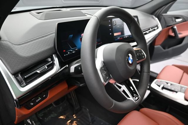 New 2026 BMW X2 xDrive28i w/ Technology Package AWD/4WD image 18