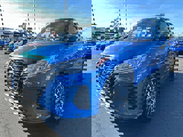 Used 2023 Nissan Kicks SV image 7