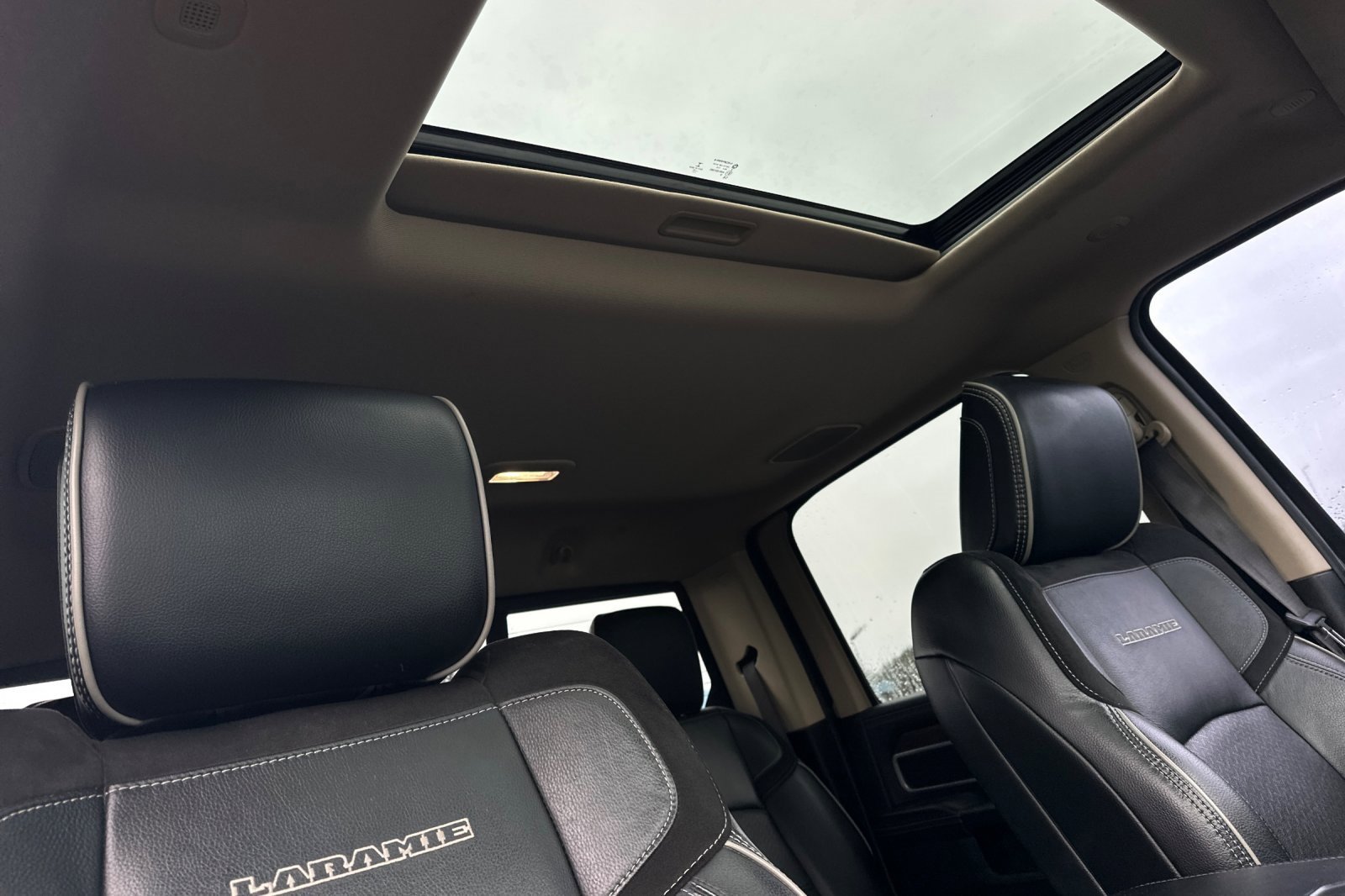 Used 2022 RAM 2500 Laramie image 16