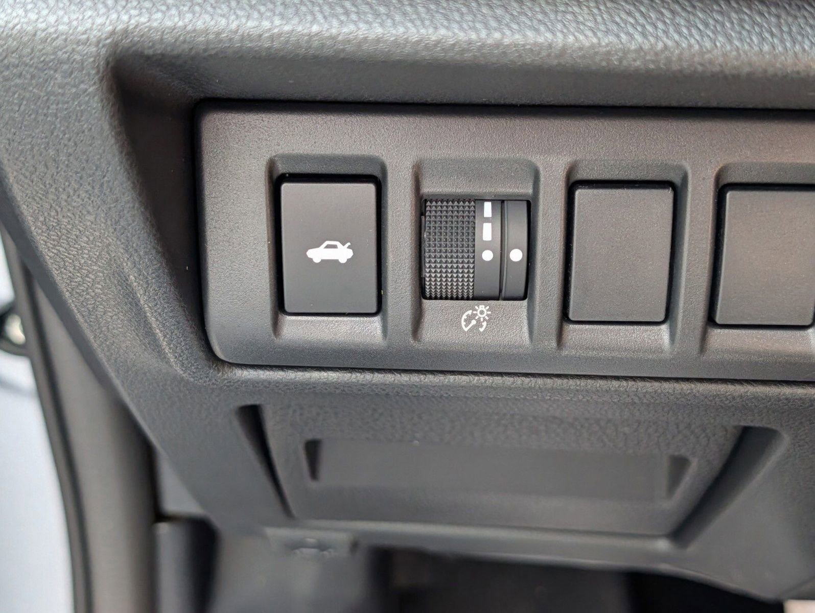 Used 2025 Subaru Legacy Limited AWD/4WD image 10