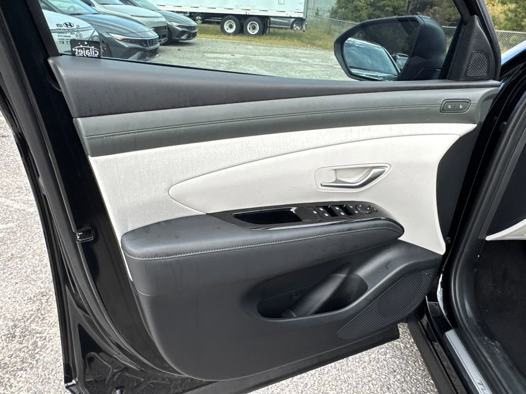 New 2026 Hyundai Tucson Limited image 10
