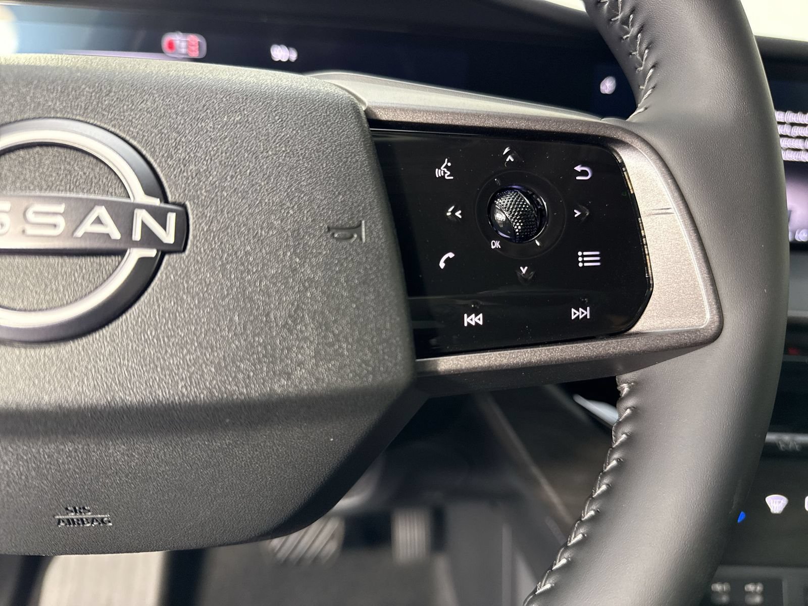 New 2026 Nissan Murano SV AWD/4WD image 13