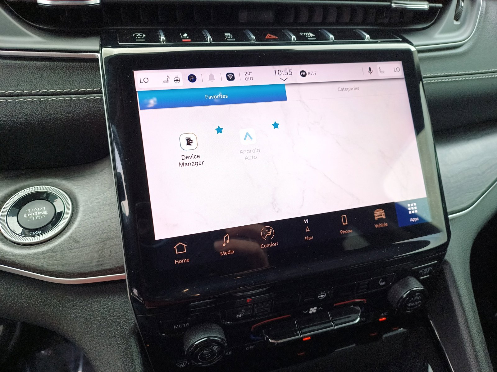 Certified 2022 Jeep Grand Cherokee L Limited w/ Black Appearance Package image 14