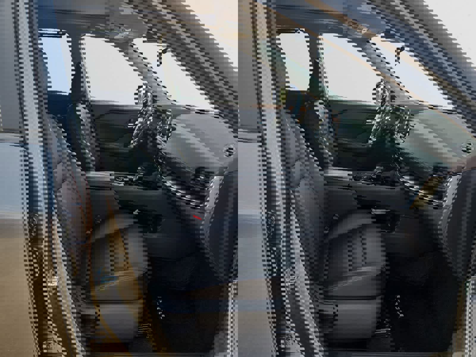 Used 2023 Nissan Rogue SV w/ SV Premium B Package image 15