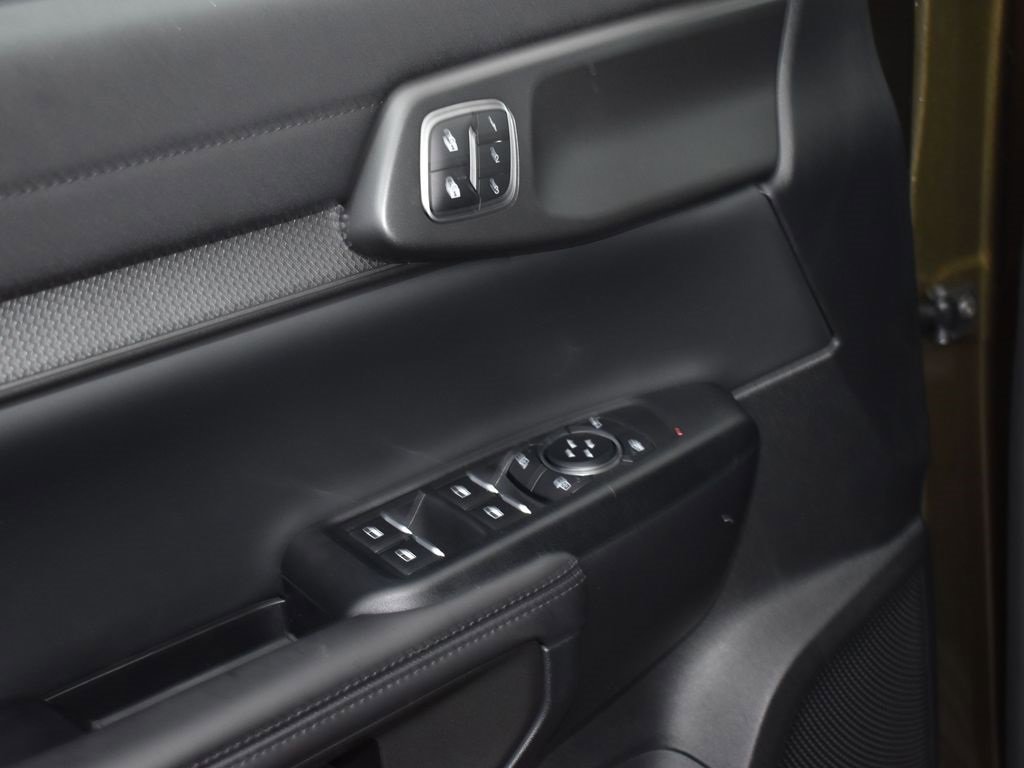 New 2025 Ford Ranger Raptor image 9