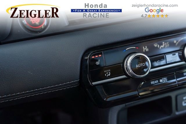Used 2025 Honda Pilot Touring image 28
