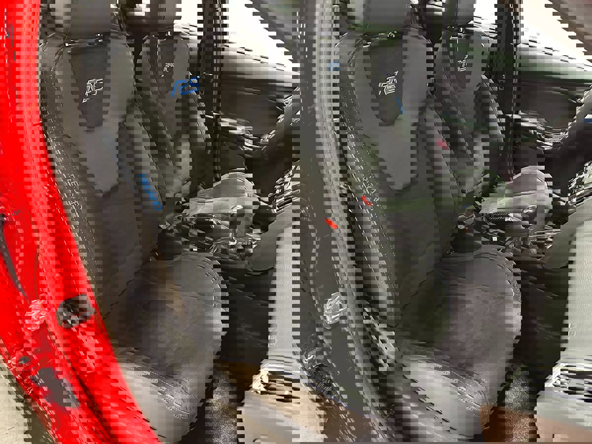 Used 2018 Ford Focus RS image 18