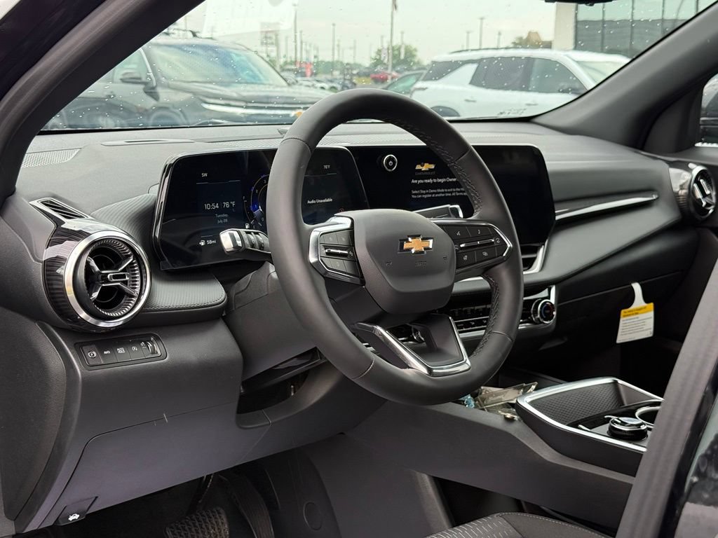 New 2027 Chevrolet Equinox LT w/ Safety and Technology Package AWD/4WD image 22