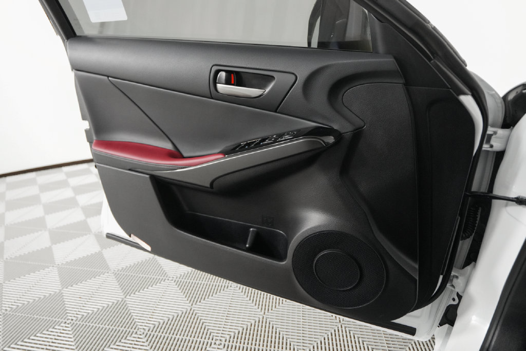 Certified 2025 Lexus IS 350 F Sport RWD image 12