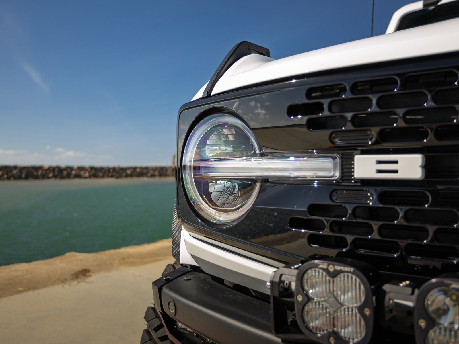 Used 2023 Ford Bronco Badlands w/ Sasquatch Package image 14