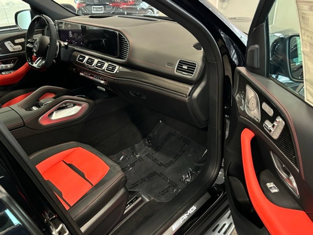 New 2025 Mercedes-Benz GLE 53 AMG 4MATIC image 19