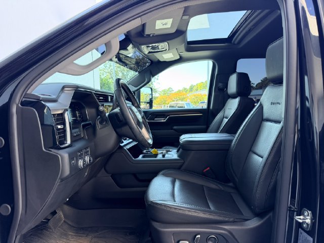 Used 2024 GMC Sierra 2500 Denali w/ Denali Reserve Package AWD/4WD image 14