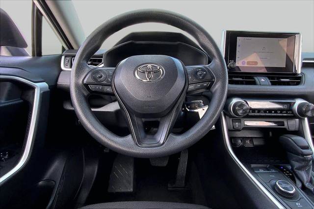 Certified 2025 Toyota RAV4 LE AWD/4WD image 6