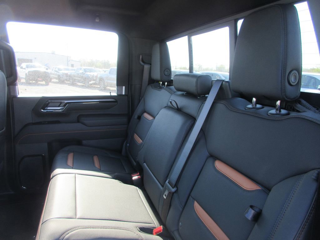 New 2026 GMC Sierra 2500 AT4 w/ AT4 Premium Plus Package AWD/4WD image 14