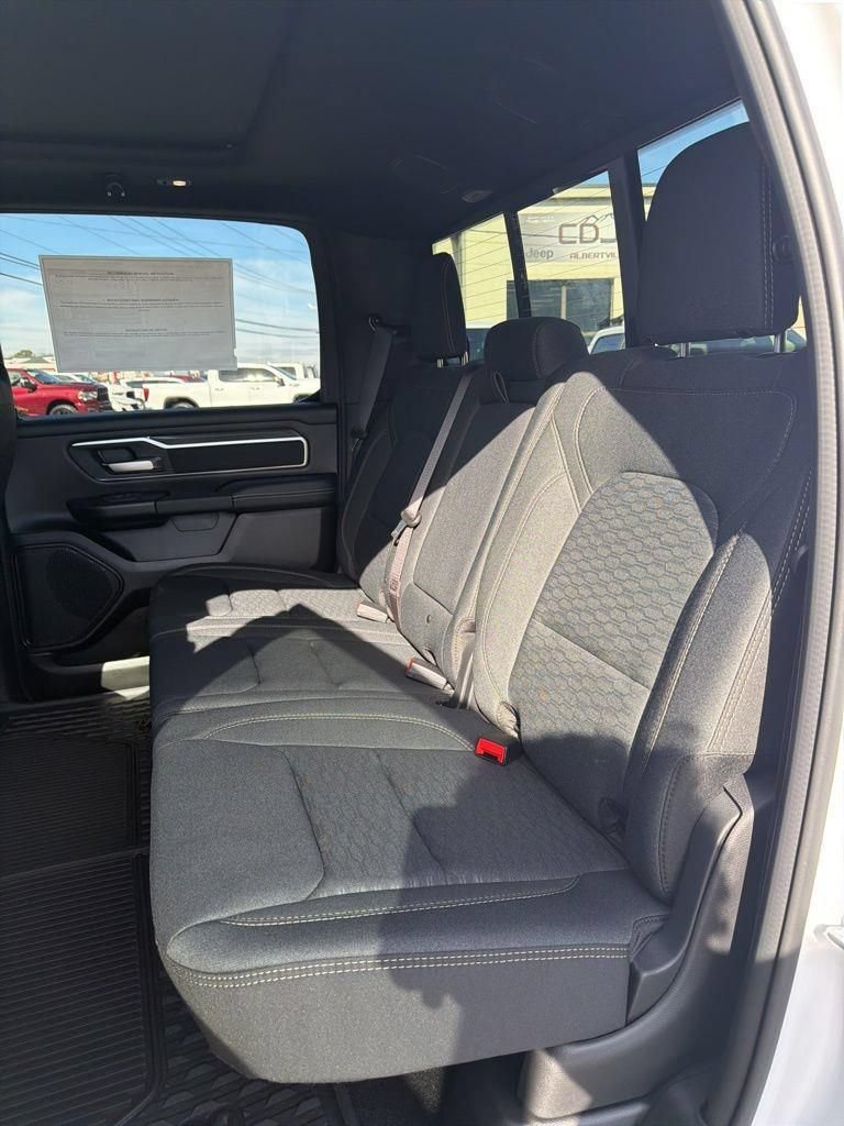 New 2026 RAM 1500 Big Horn AWD/4WD image 28