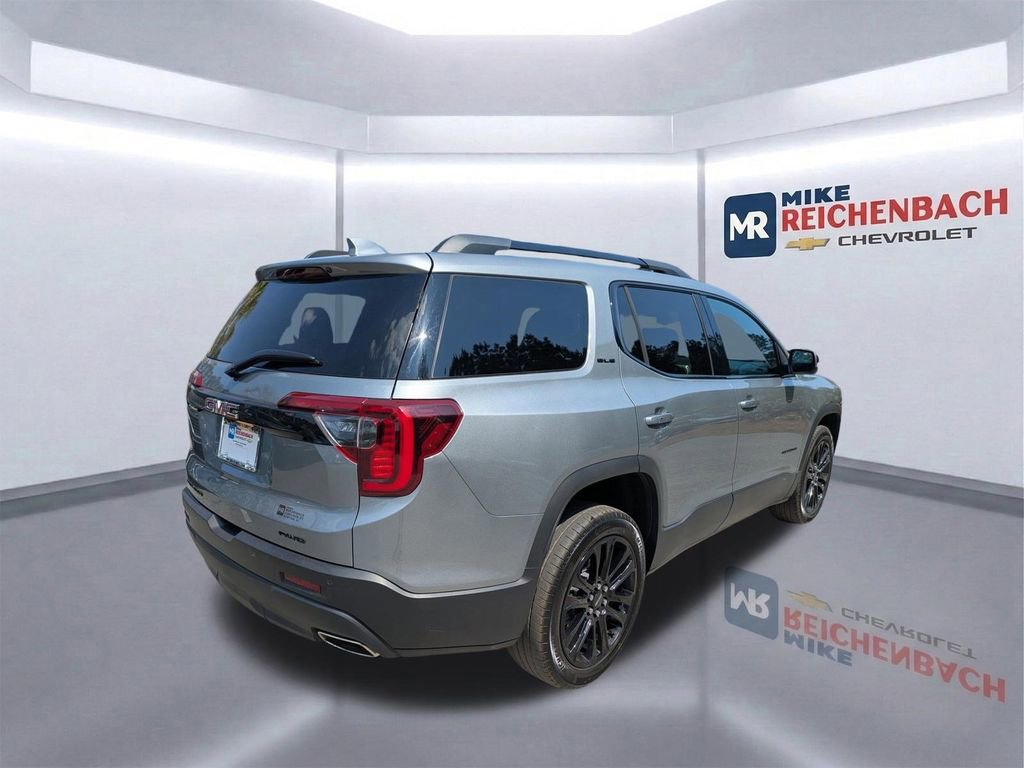 Used 2023 GMC Acadia SLE w/ Driver Convenience Package AWD/4WD image 4