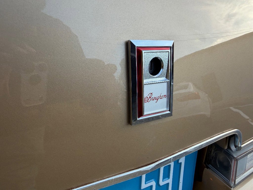 Used 1987 Oldsmobile Cutlass Supreme Brougham image 26