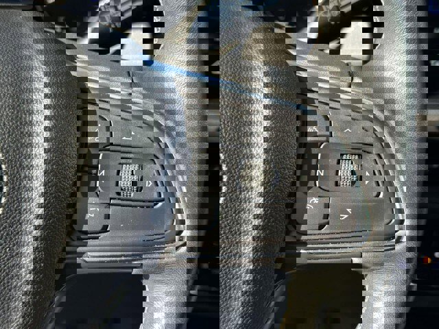 Used 2023 Buick Envision Essence image 26