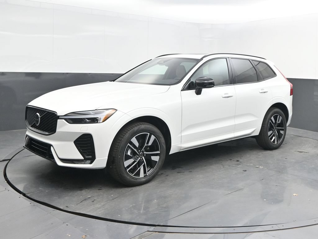 New 2026 Volvo XC60 B5 Core w/ Climate Package AWD/4WD image 1