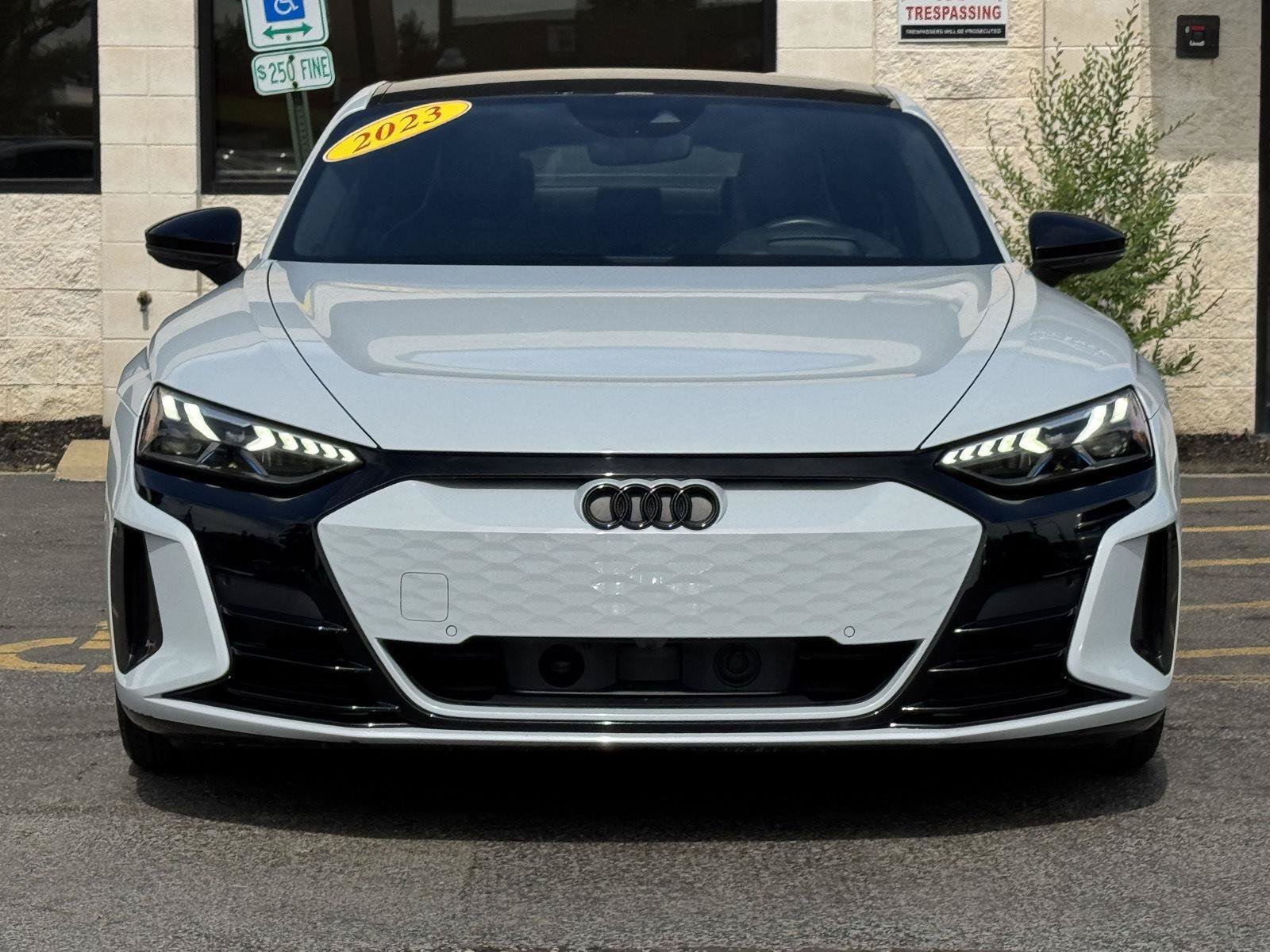 Used 2023 Audi RS e-tron GT w/ Carbon Performance Package AWD/4WD image 22