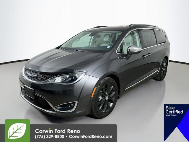 Used 2017 Chrysler Pacifica Limited FWD image 4