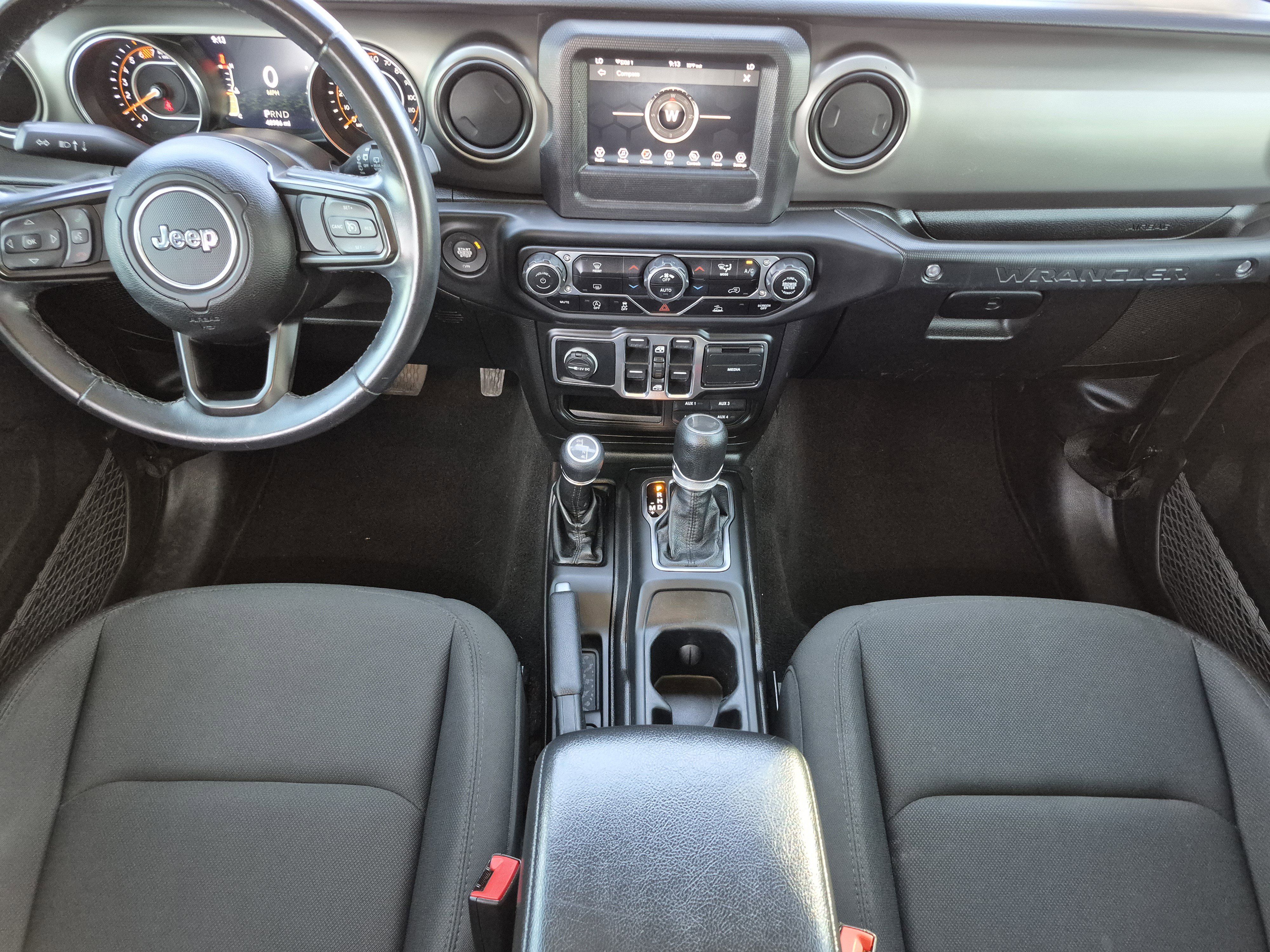 Used 2021 Jeep Wrangler Unlimited Sport image 29