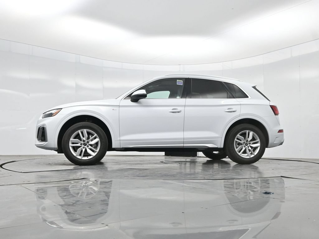 Used 2023 Audi Q5 2.0T Premium w/ Convenience Package AWD/4WD image 7