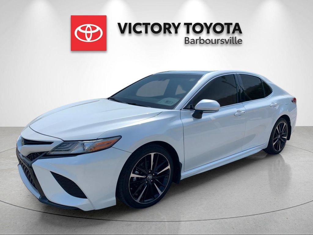 Used 2019 Toyota Camry XSE FWD image 1