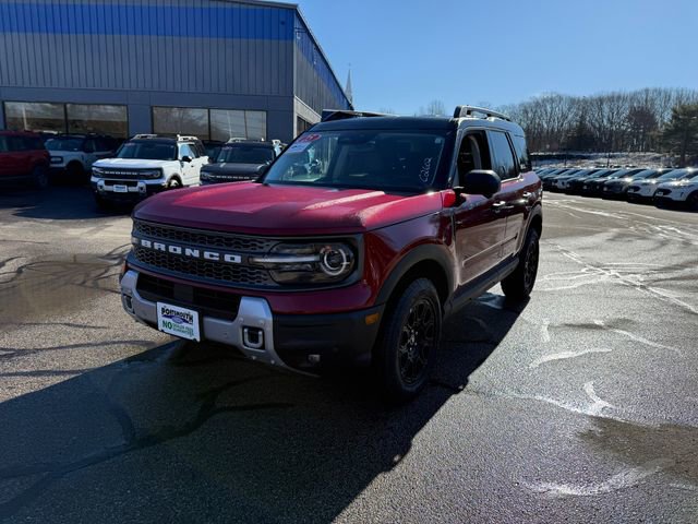 Used 2025 Ford Bronco Sport Badlands image 14