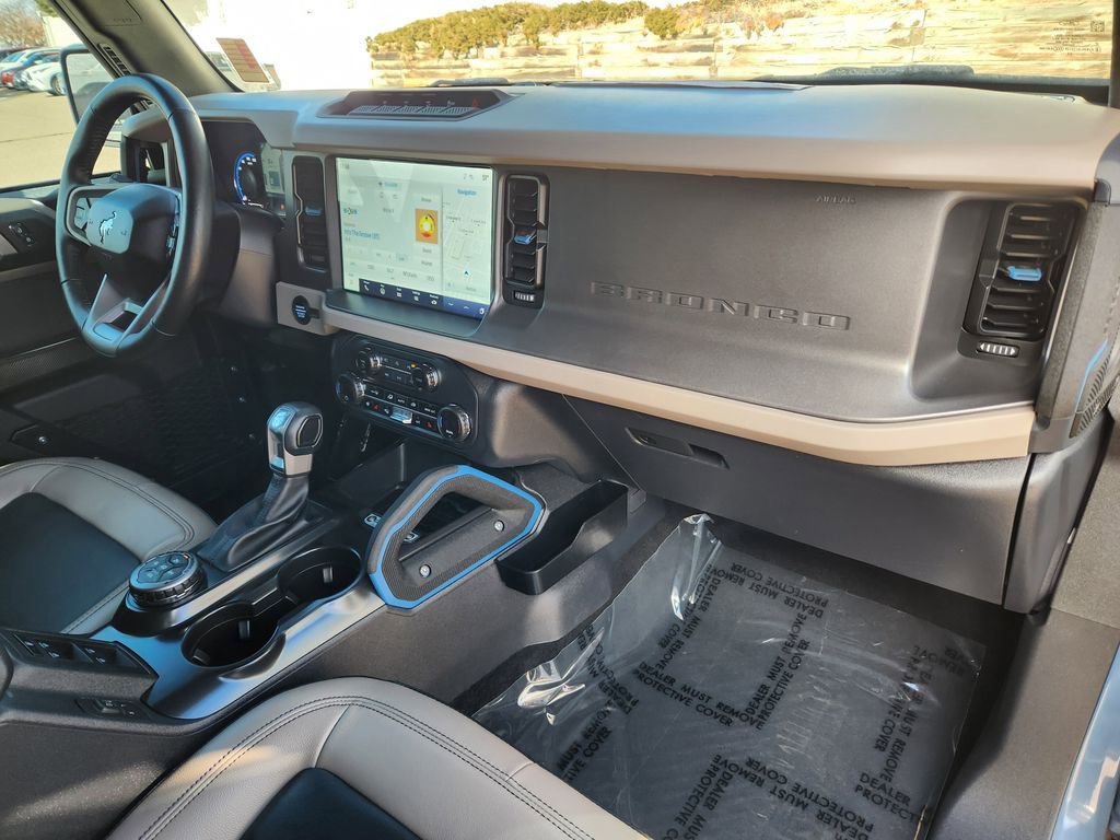 Used 2024 Ford Bronco Wildtrak image 17