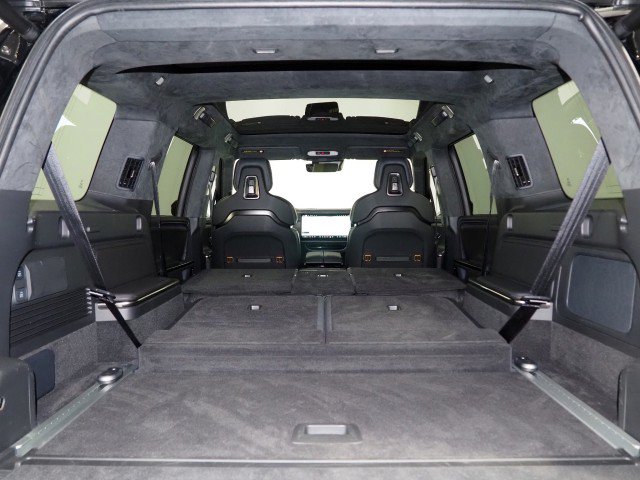 Used 2024 Rivian R1S Adventure AWD/4WD image 61