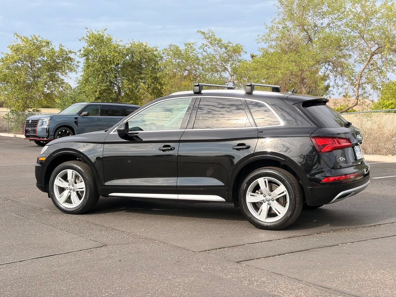 Used 2018 Audi Q5 2.0T Premium Plus w/ Premium Plus Package AWD/4WD image 4