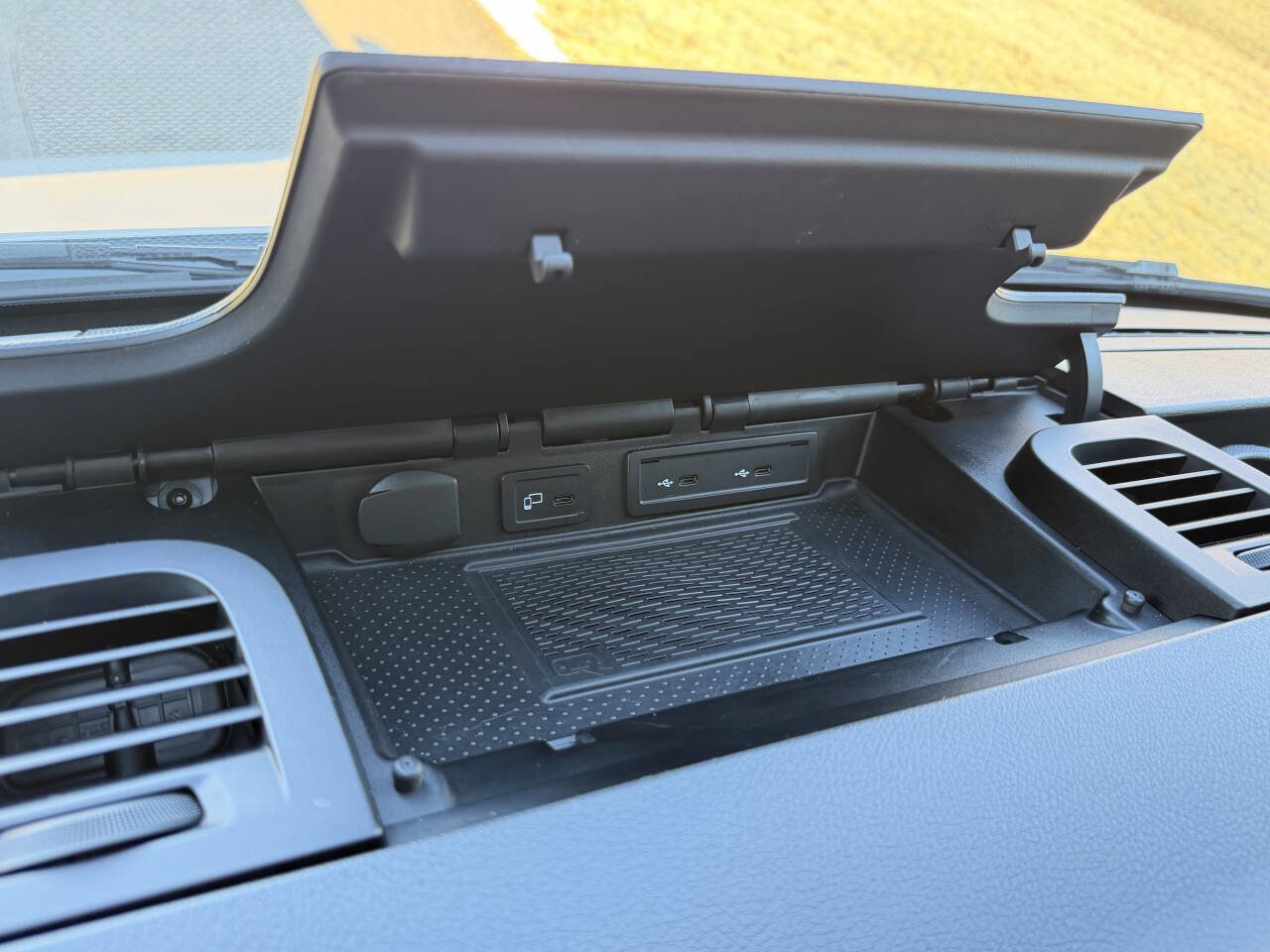 Used 2019 Mercedes-Benz Sprinter 170 image 21