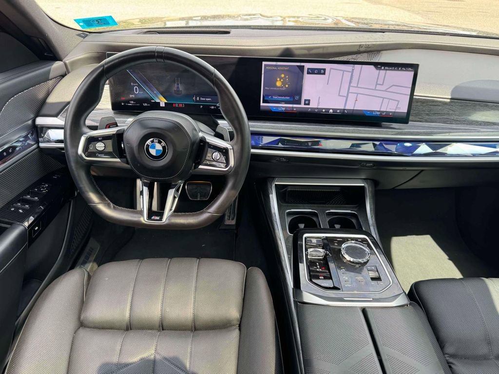 Used 2024 BMW 740i xDrive AWD/4WD image 12