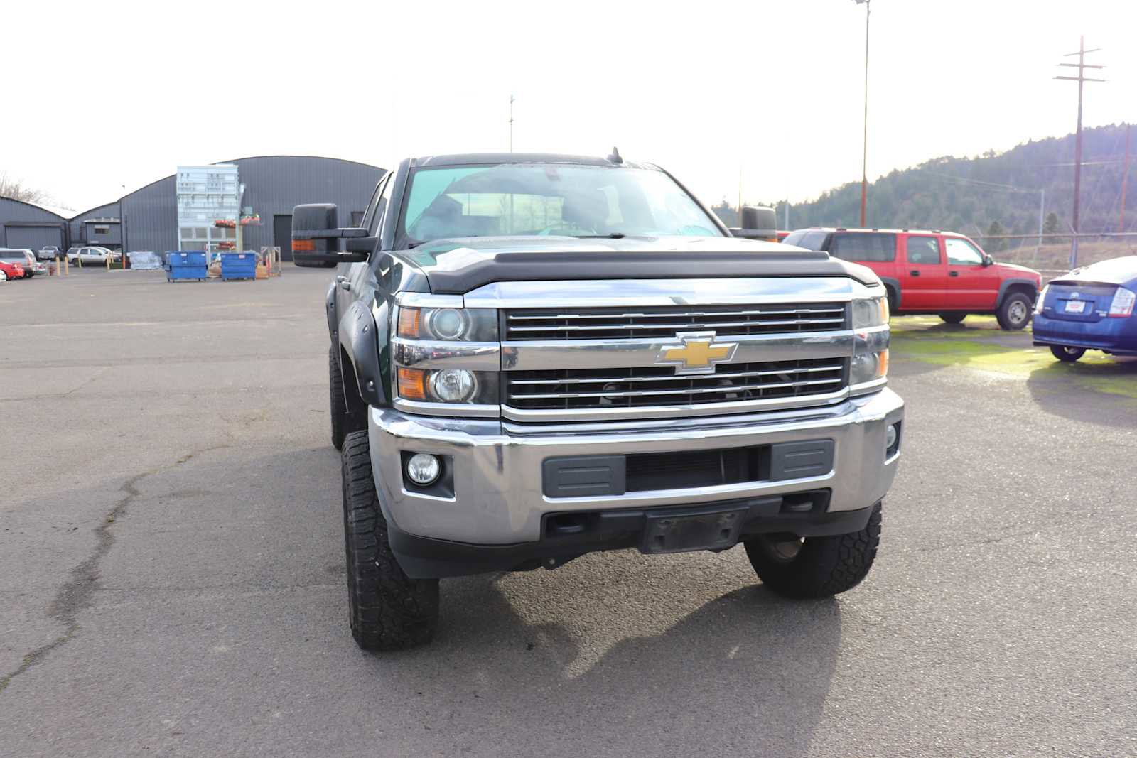 Used 2015 Chevrolet Silverado 2500 LT w/ LT Convenience Package image 3