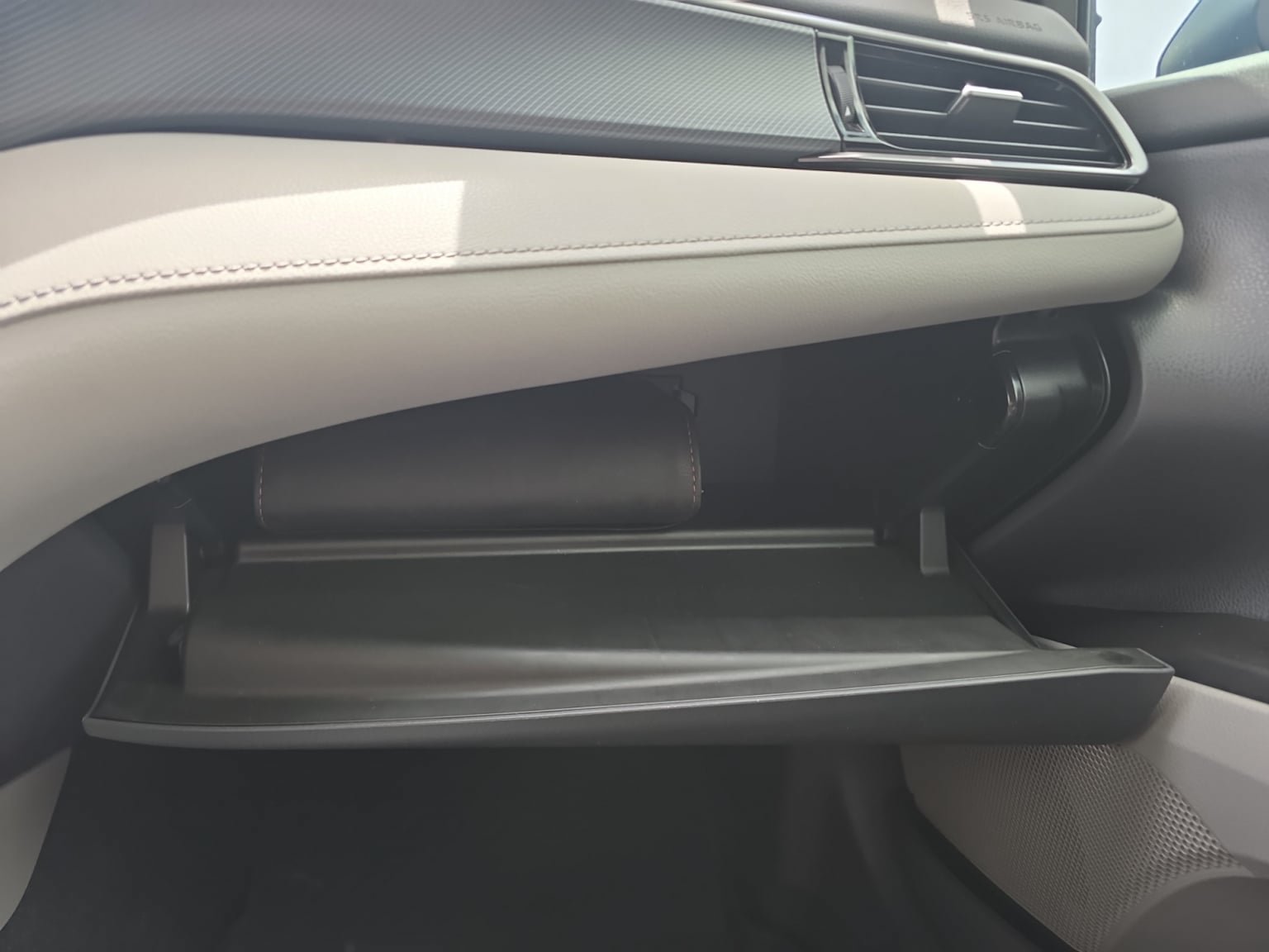 Used 2023 Toyota Camry LE FWD image 24