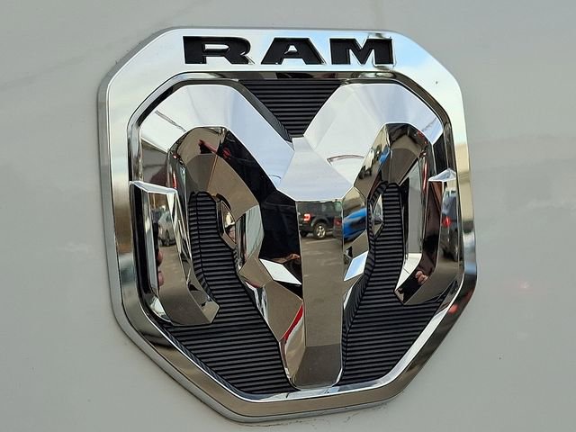 Used 2024 RAM ProMaster 2500 w/ Safety Group image 29