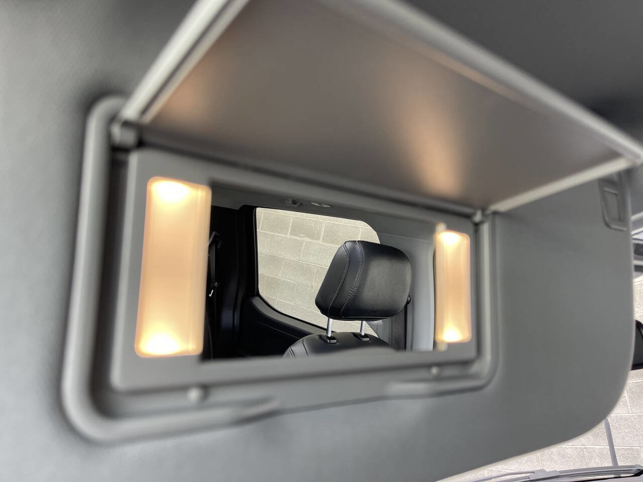 Used 2023 Ford F350 Lariat w/ Lariat Ultimate Package image 40