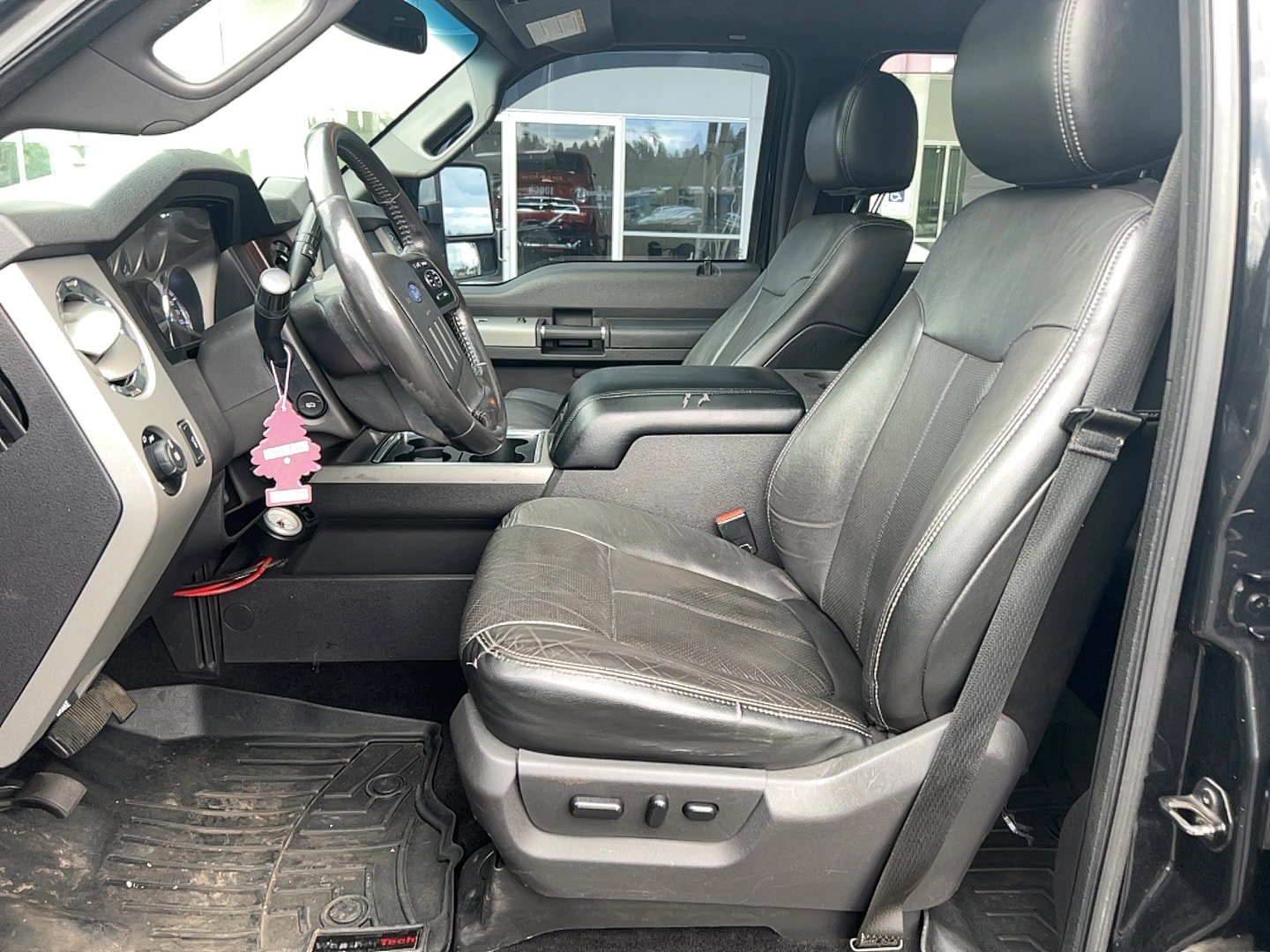 Used 2015 Ford F350 Lariat w/ Lariat Ultimate Package AWD/4WD image 20