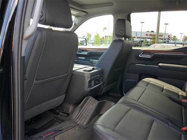Used 2023 GMC Sierra 1500 Denali w/ Technology Package image 12
