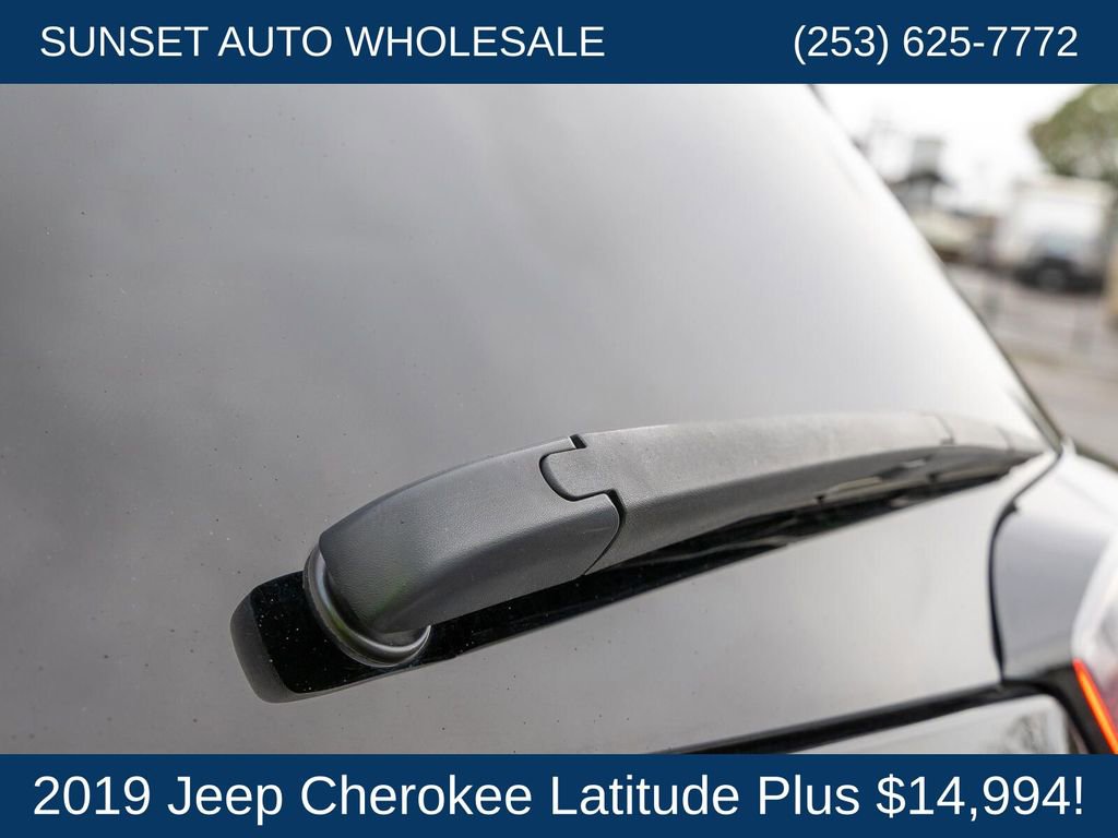Used 2019 Jeep Cherokee Latitude Plus image 28