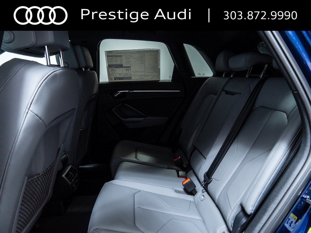 New 2025 Audi Q3 2.0T Premium image 25